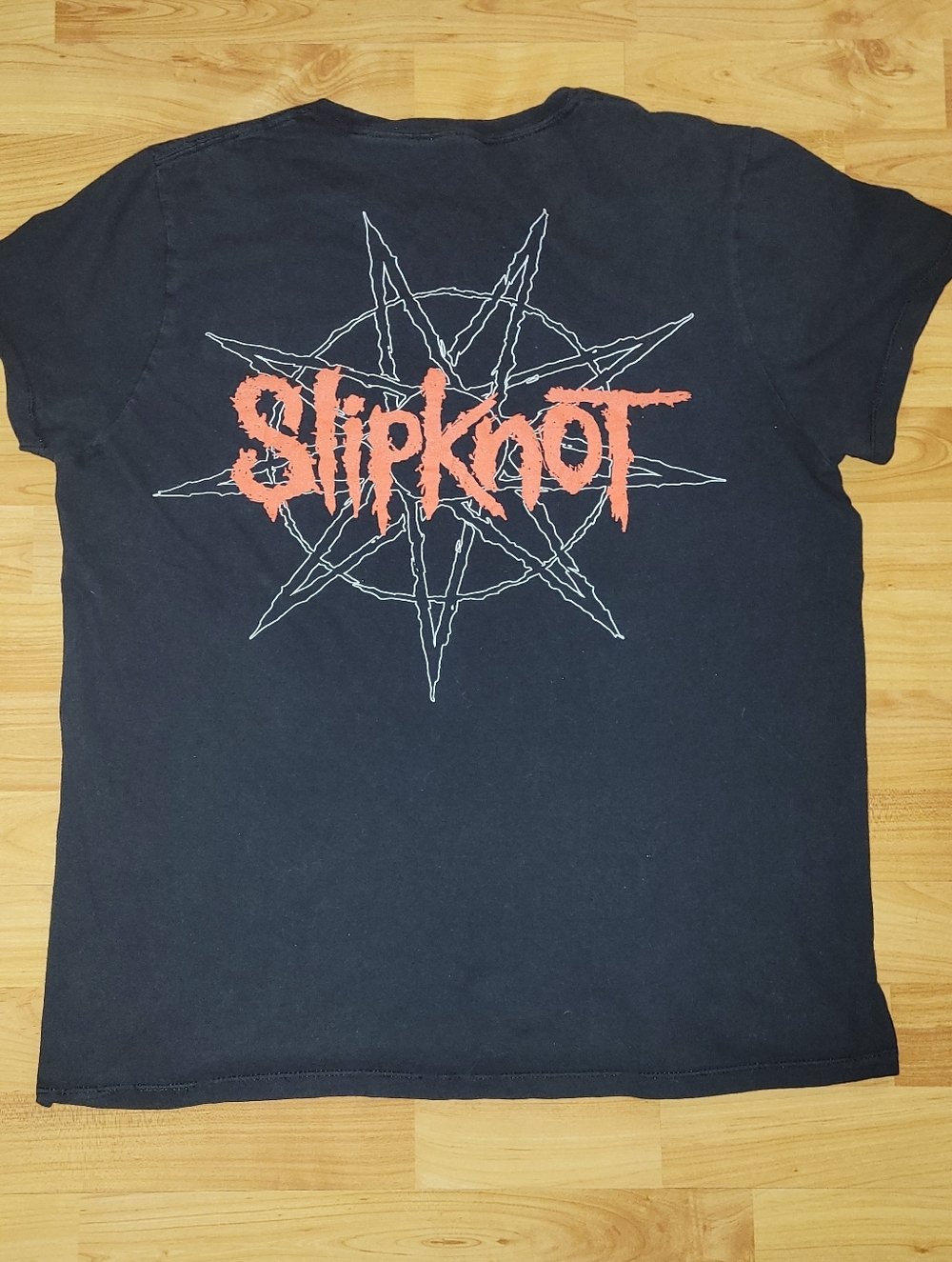 Slipknot Thrashed Bundle: Men's Faded Black XL + Black Large Band Graphic Tees - Picture 6 of 10